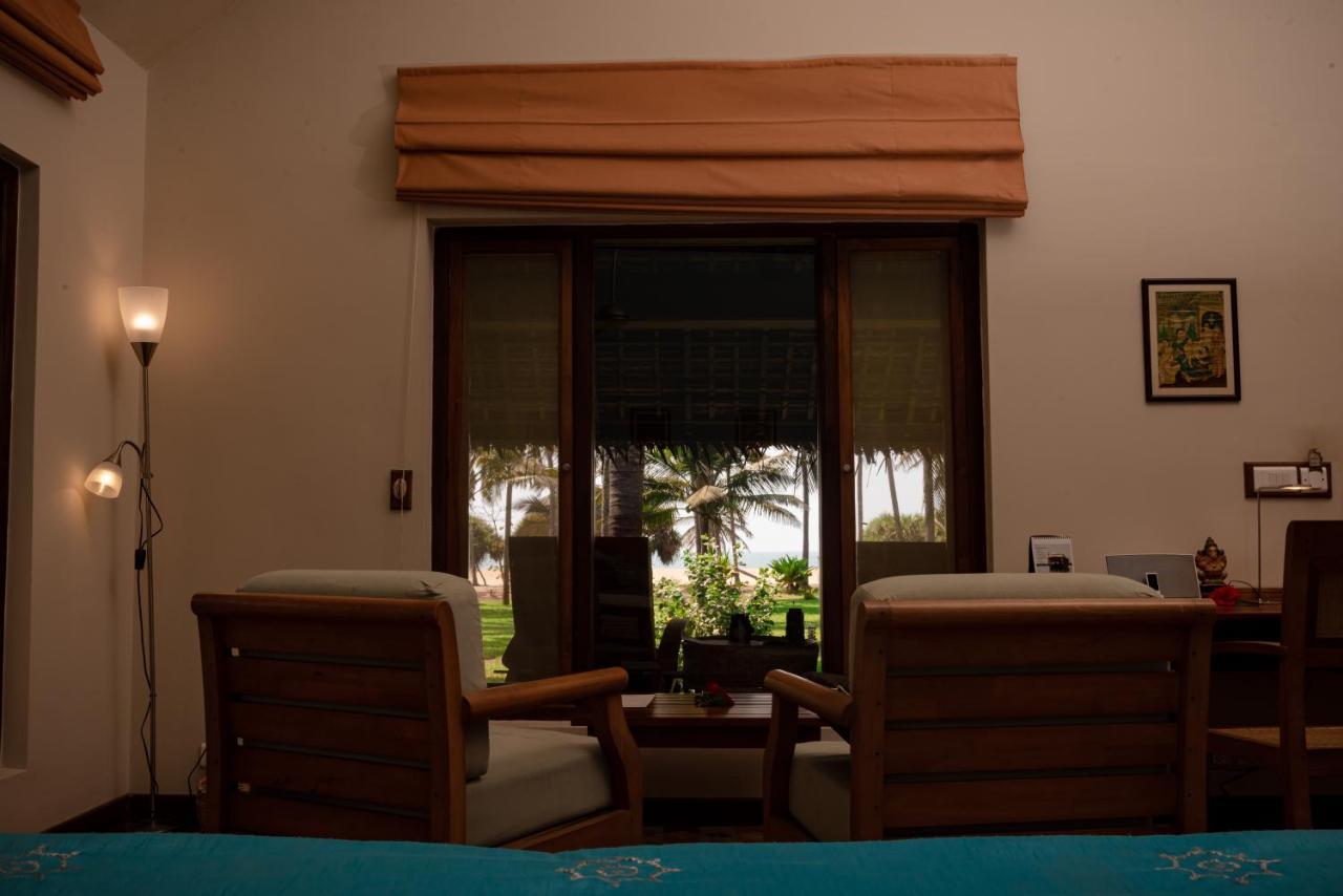 Neeleshwar Hermitage Nileshwar Exterior photo
