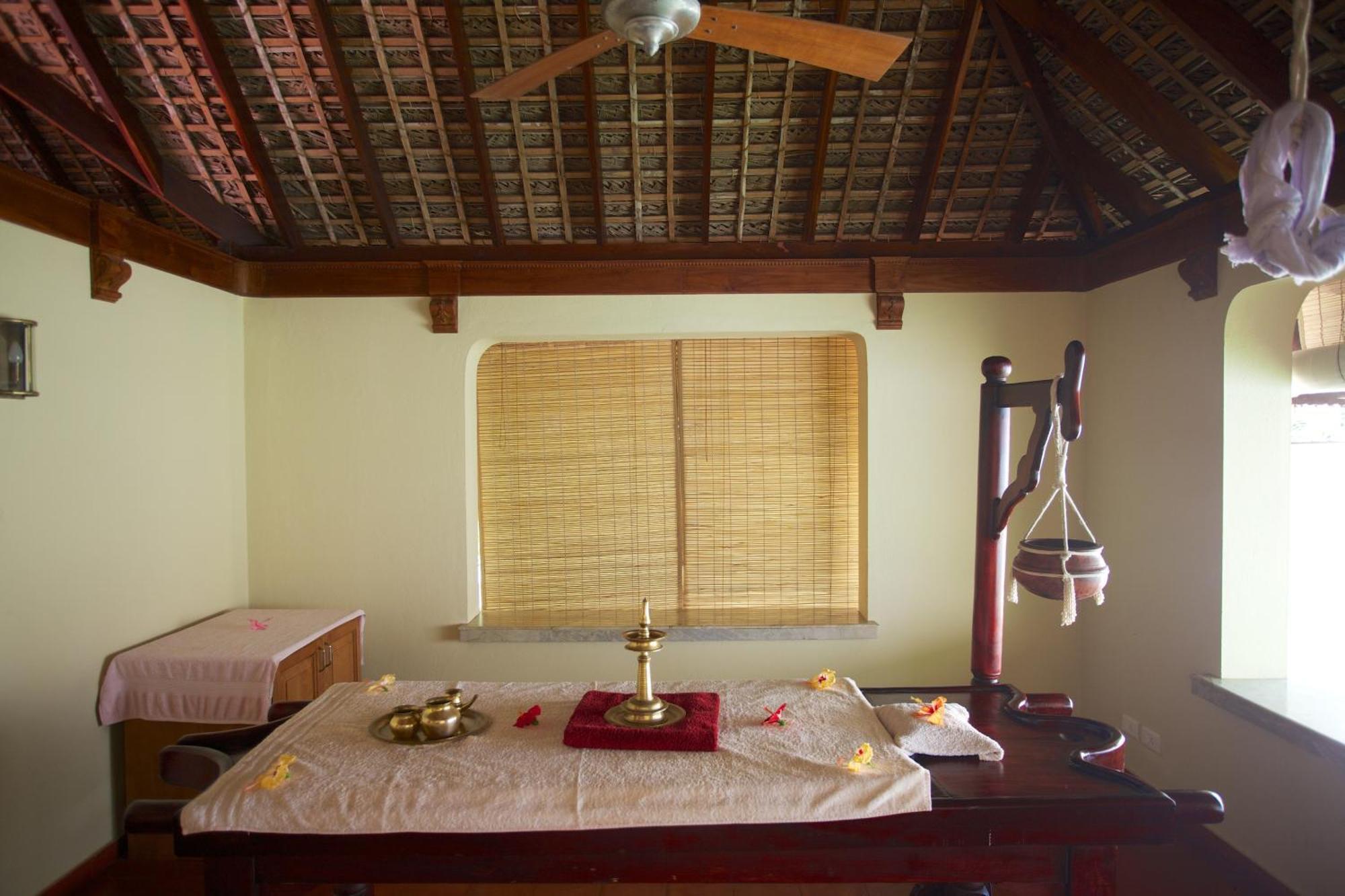 Neeleshwar Hermitage Nileshwar Exterior photo