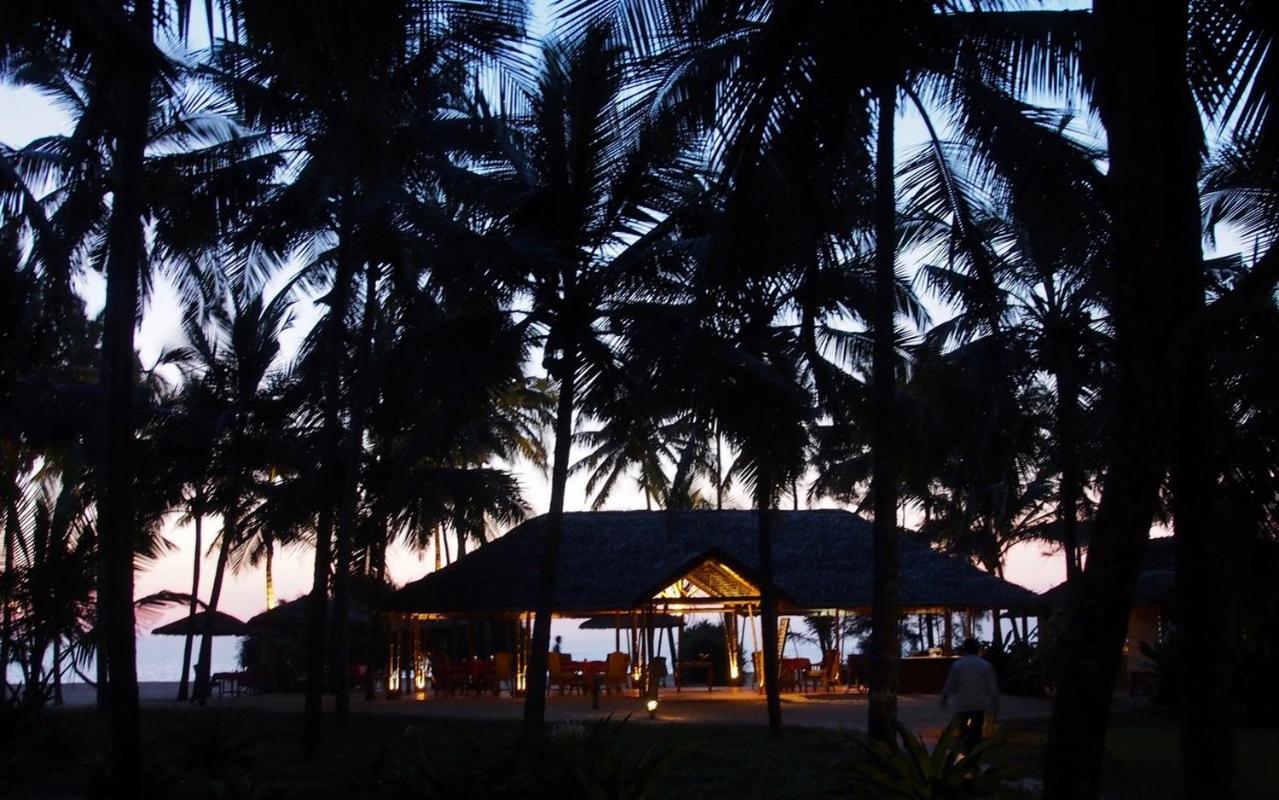 Neeleshwar Hermitage Nileshwar Exterior photo
